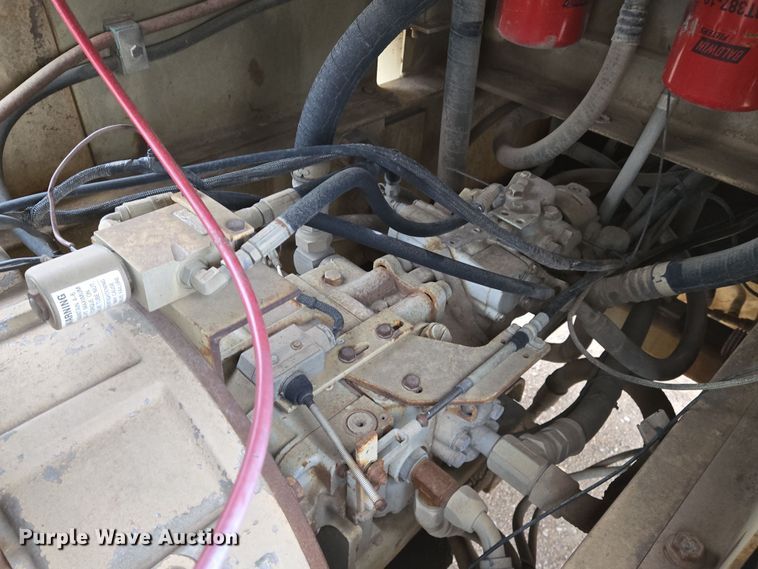 image for item EO0636 1992 Ingersoll Rand SD-70D single drum vibratory roller