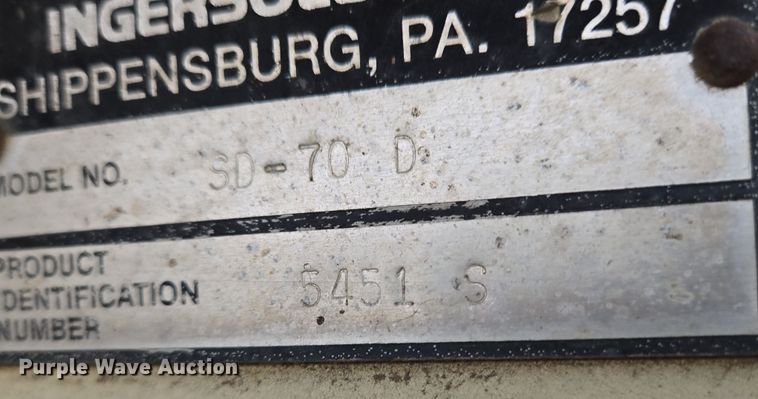 image for item EO0636 1992 Ingersoll Rand SD-70D single drum vibratory roller