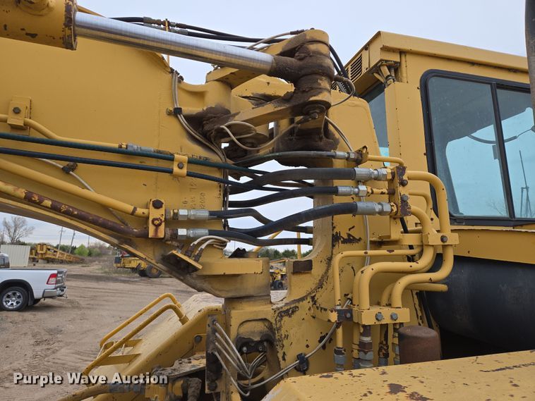 image for item EO0637 1994 John Deere 762B elevating scraper