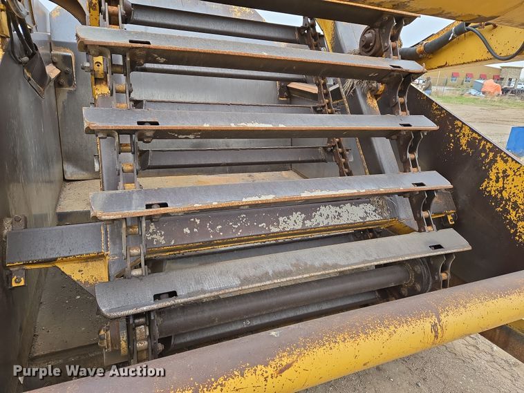 image for item EO0637 1994 John Deere 762B elevating scraper