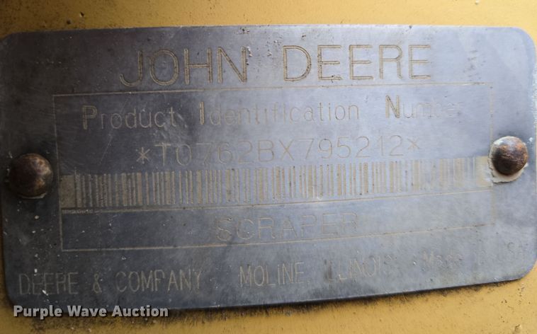 image for item EO0637 1994 John Deere 762B elevating scraper