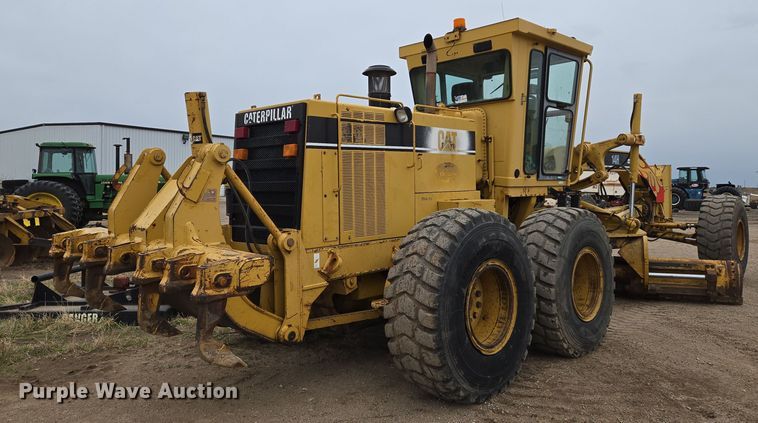 image for item EO0638 1997 Caterpillar 14H motor grader