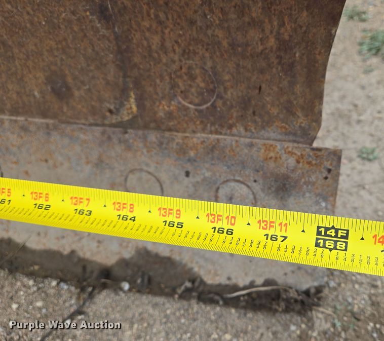 image for item EO0638 1997 Caterpillar 14H motor grader