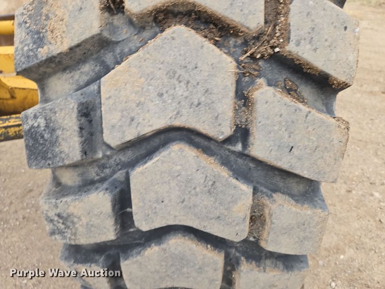 image for item EO0638 1997 Caterpillar 14H motor grader