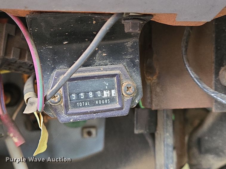 image for item EO0648 1990 Ford F900 crane truck