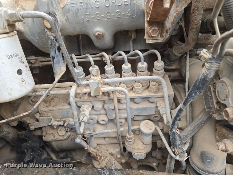 image for item EO0648 1990 Ford F900 crane truck