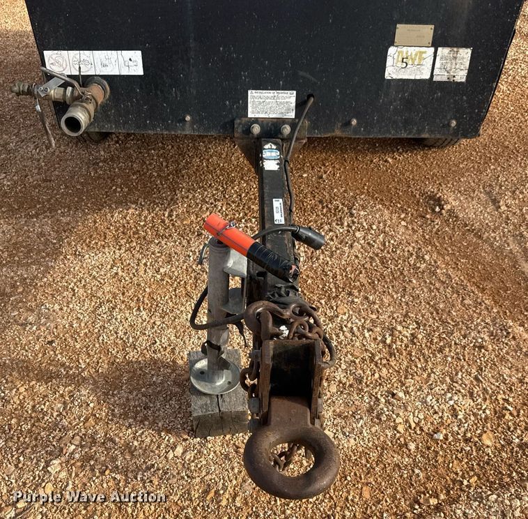 image for item EQ1229 2011 Sullair 375HH JD3 air compressor