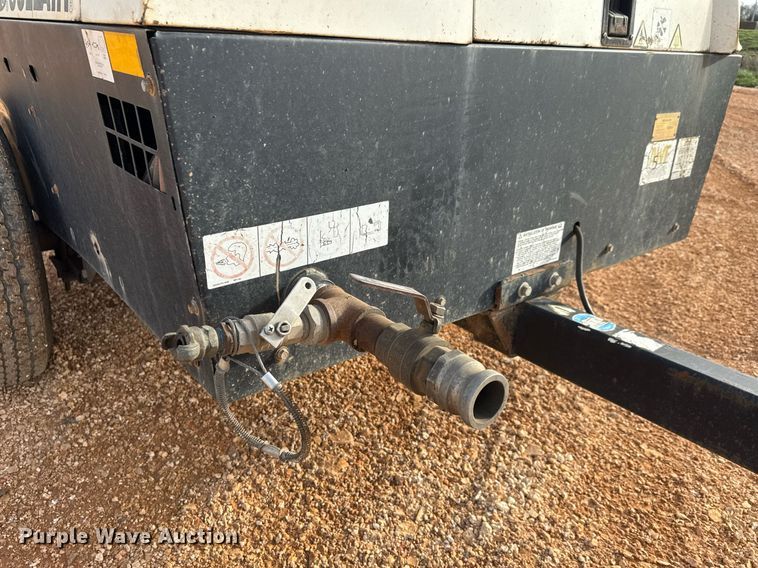 image for item EQ1229 2011 Sullair 375HH JD3 air compressor