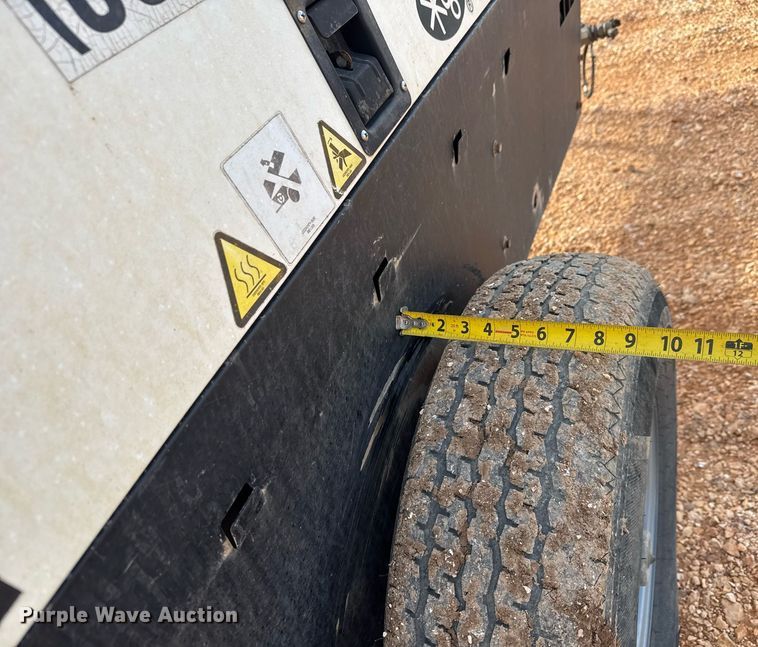 image for item EQ1229 2011 Sullair 375HH JD3 air compressor