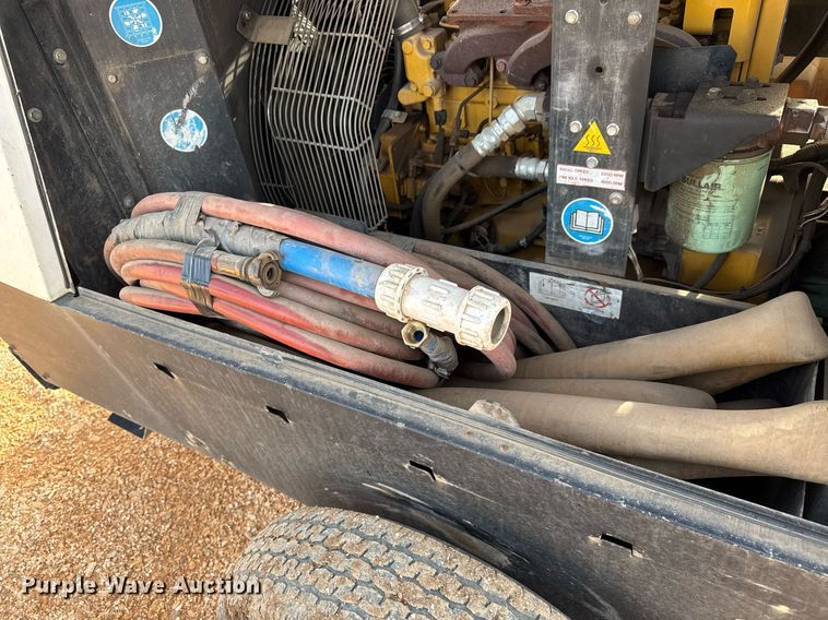 image for item EQ1229 2011 Sullair 375HH JD3 air compressor