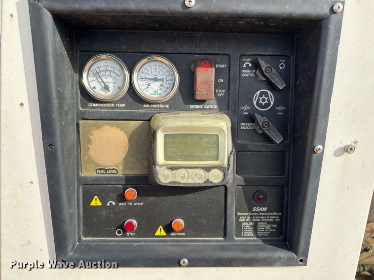 image for item EQ1229 2011 Sullair 375HH JD3 air compressor