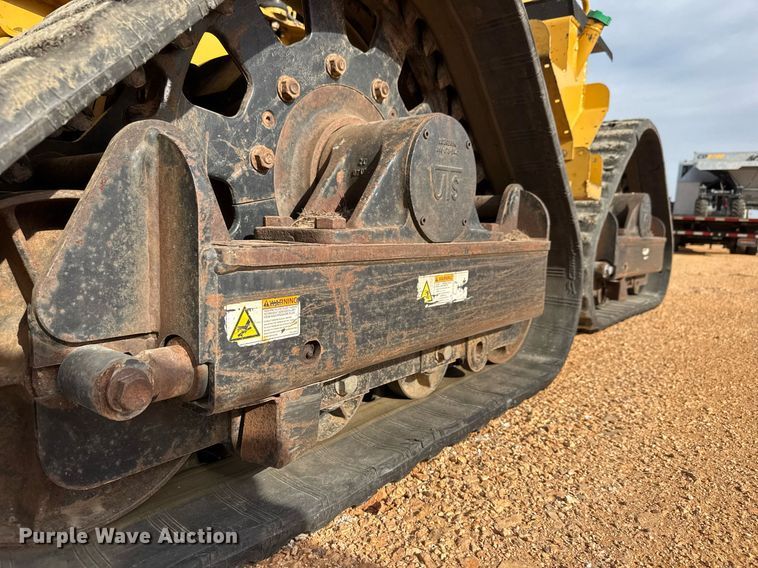 image for item EQ1230 2007 Vermeer RTX1250 cable plow