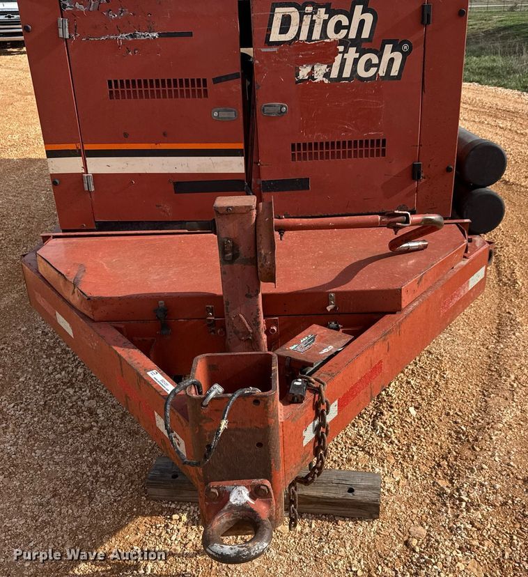 image for item EQ1231 2002 Ditch Witch FX30 vacuum excavator