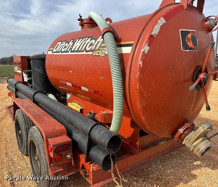 image for item EQ1231 2002 Ditch Witch FX30 vacuum excavator