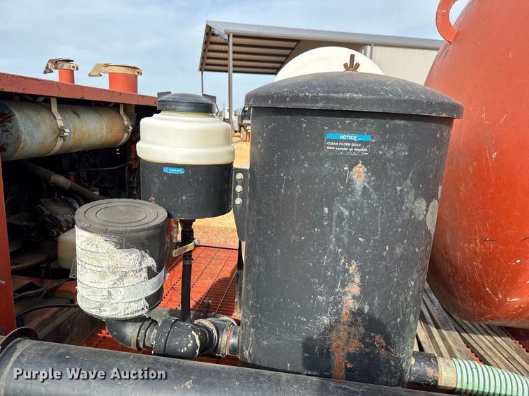 image for item EQ1231 2002 Ditch Witch FX30 vacuum excavator