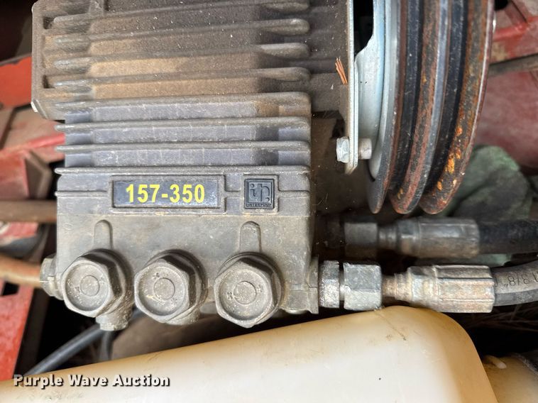 image for item EQ1231 2002 Ditch Witch FX30 vacuum excavator