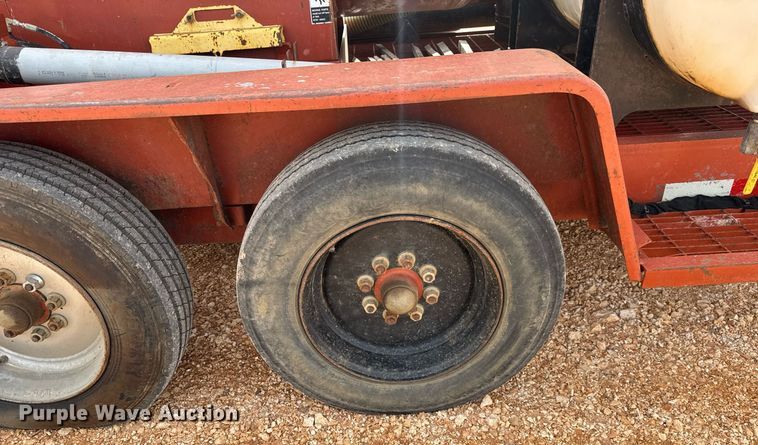 image for item EQ1231 2002 Ditch Witch FX30 vacuum excavator