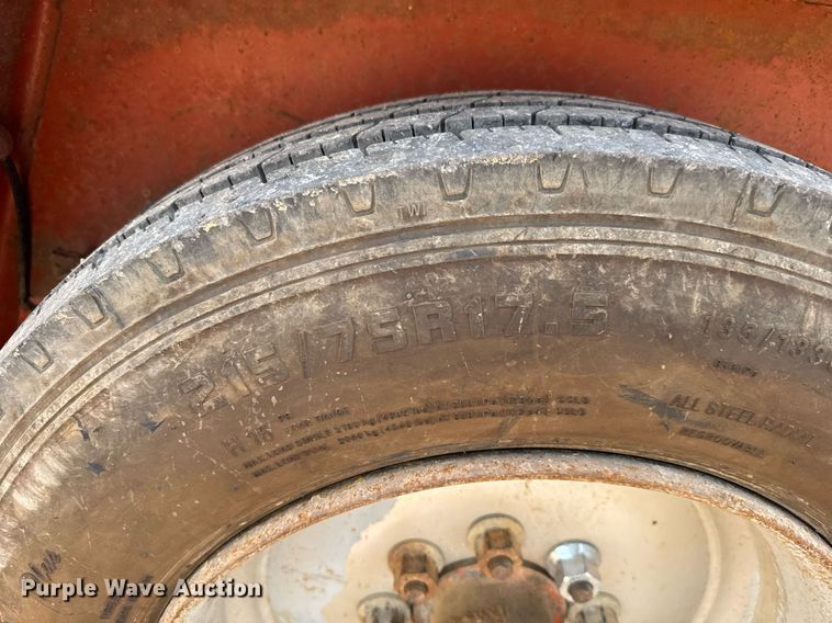 image for item EQ1231 2002 Ditch Witch FX30 vacuum excavator