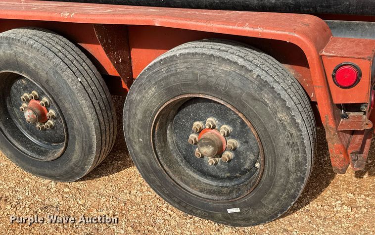 image for item EQ1231 2002 Ditch Witch FX30 vacuum excavator