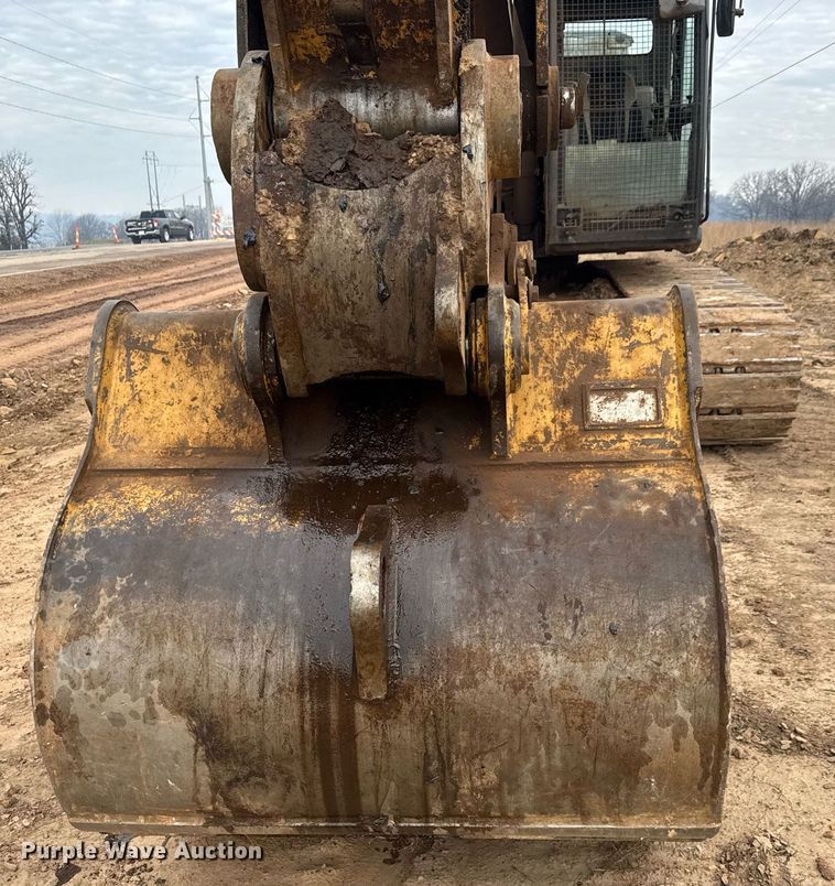 image for item EQ1246 2014 Caterpillar 329E L excavator