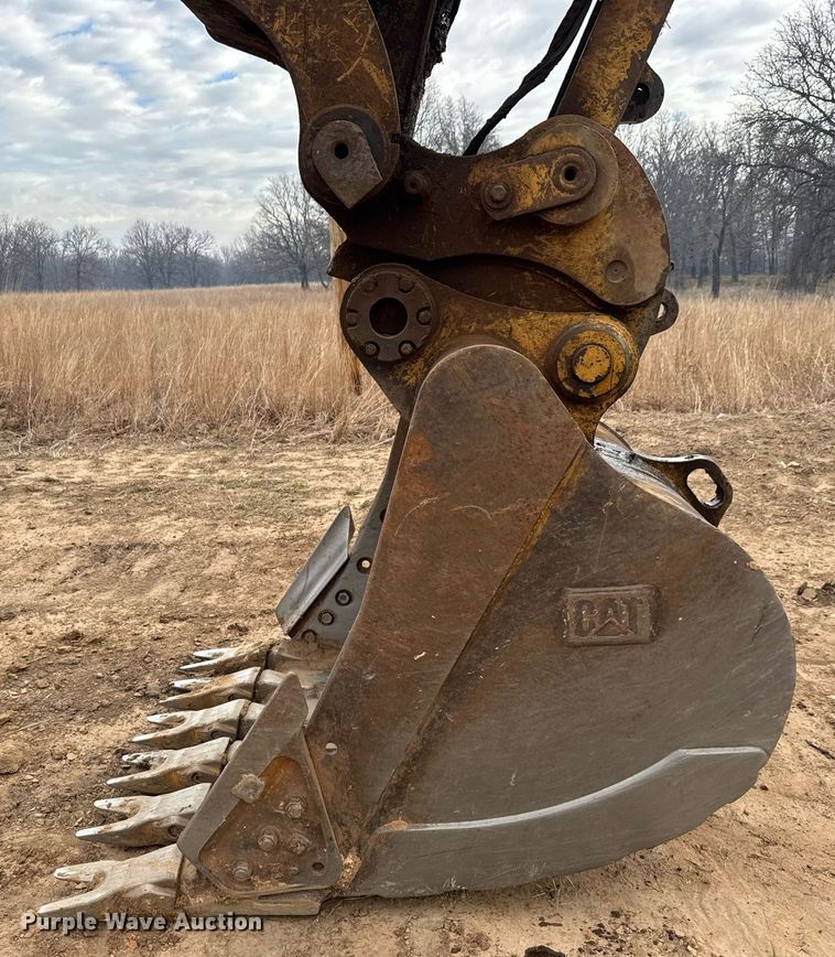 image for item EQ1246 2014 Caterpillar 329E L excavator