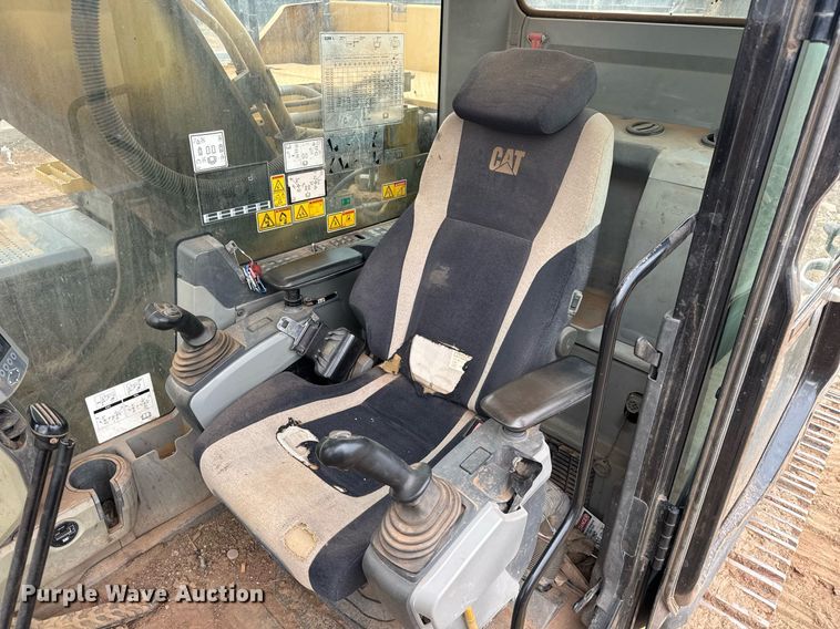 image for item EQ1246 2014 Caterpillar 329E L excavator