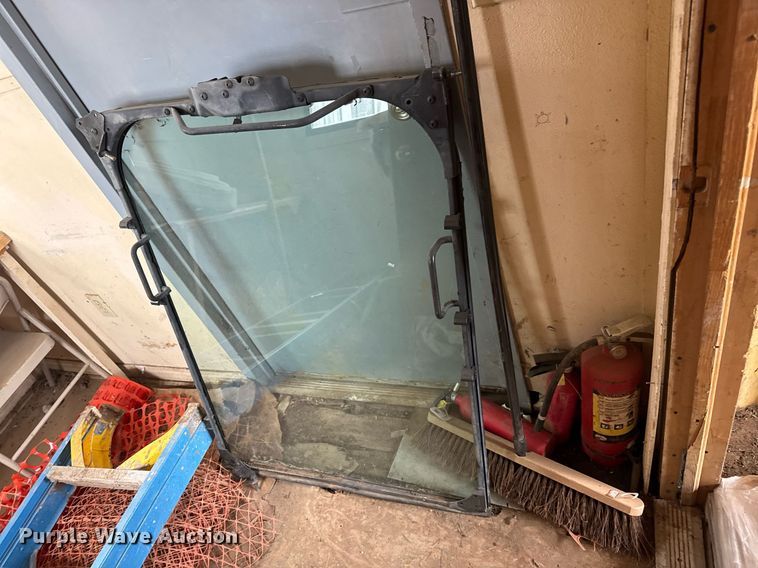 image for item EQ1246 2014 Caterpillar 329E L excavator