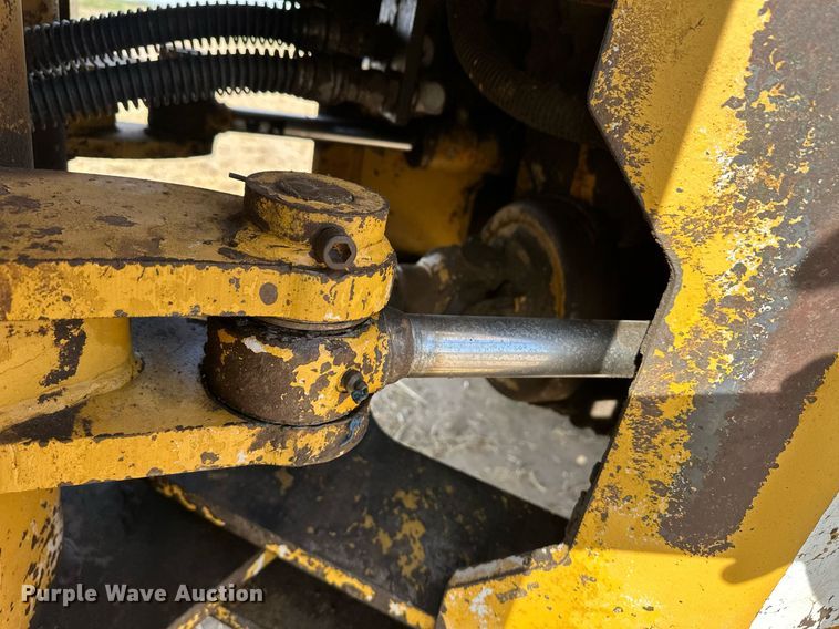 image for item EQ4527 1980 Fiat-Allis 645B wheel loader