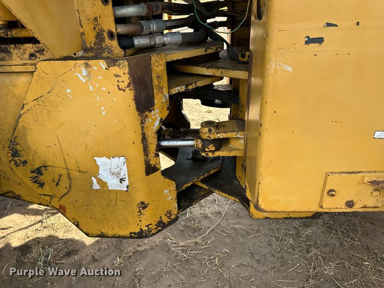 image for item EQ4527 1980 Fiat-Allis 645B wheel loader
