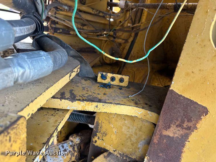 image for item EQ4527 1980 Fiat-Allis 645B wheel loader