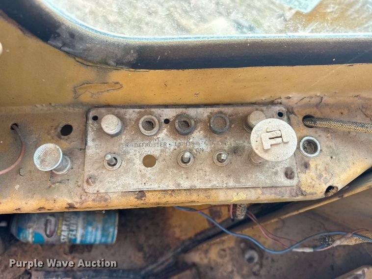 image for item EQ4527 1980 Fiat-Allis 645B wheel loader