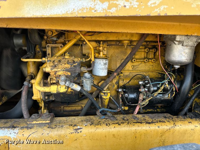 image for item EQ4527 1980 Fiat-Allis 645B wheel loader