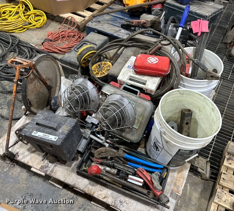 Tools in Blue Springs, MO | Item EQ6515 for sale | Purple Wave