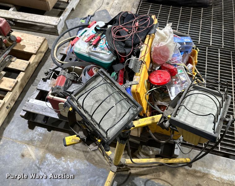 image for item EQ6532 Electrical tools