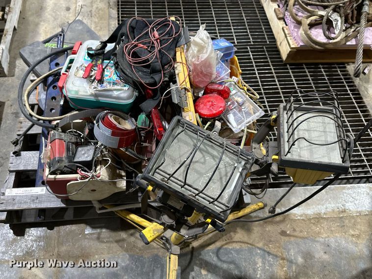 image for item EQ6532 Electrical tools