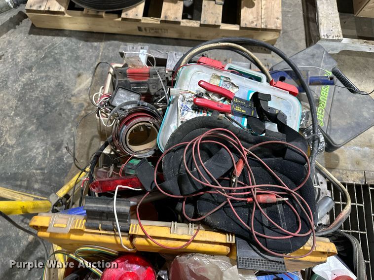 image for item EQ6532 Electrical tools