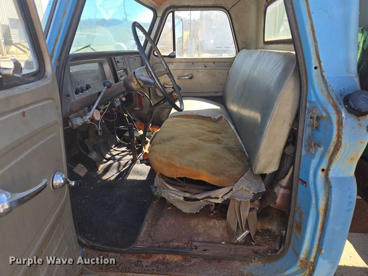 image for item EQ6742 1966 Chevrolet 60 dump truck