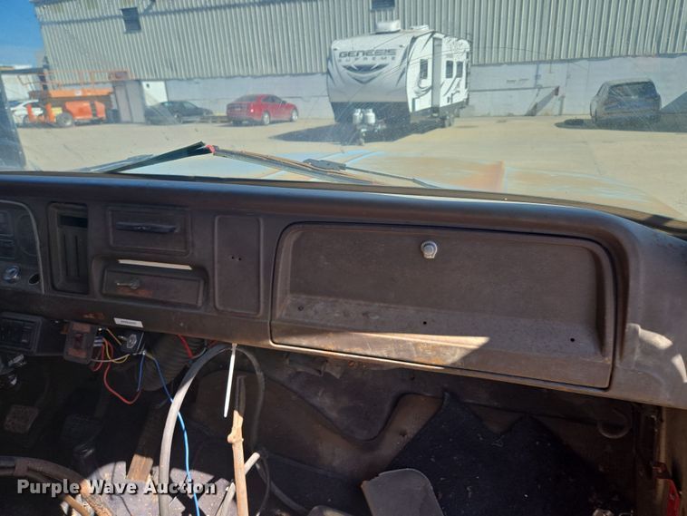 image for item EQ6742 1966 Chevrolet 60 dump truck