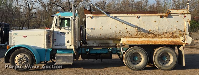 image for item EQ6885 1994 Peterbilt 379 dump truck