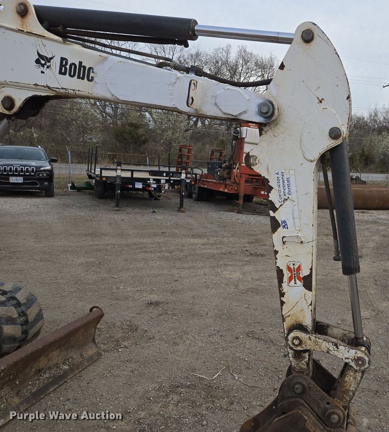 image for item EQ6887 2005 Bobcat  435 mini excavator