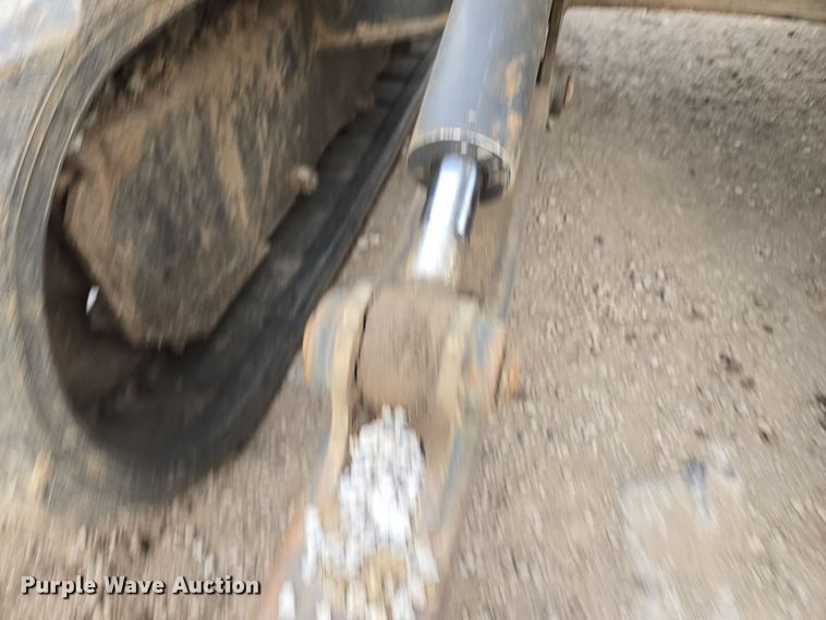 image for item EQ6887 2005 Bobcat  435 mini excavator