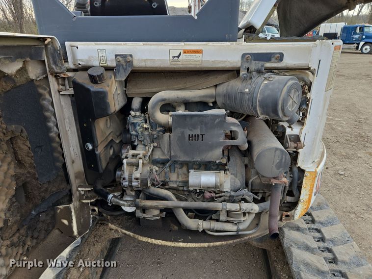 image for item EQ6887 2005 Bobcat  435 mini excavator