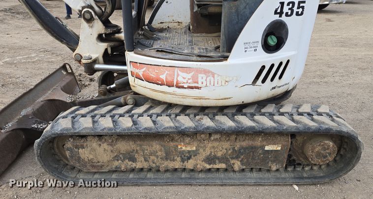 image for item EQ6887 2005 Bobcat  435 mini excavator