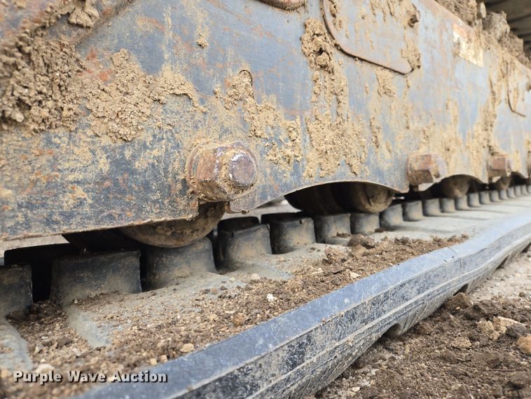 image for item EQ6887 2005 Bobcat  435 mini excavator