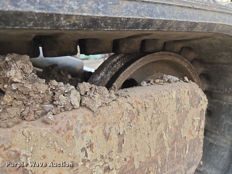 image for item EQ6887 2005 Bobcat  435 mini excavator