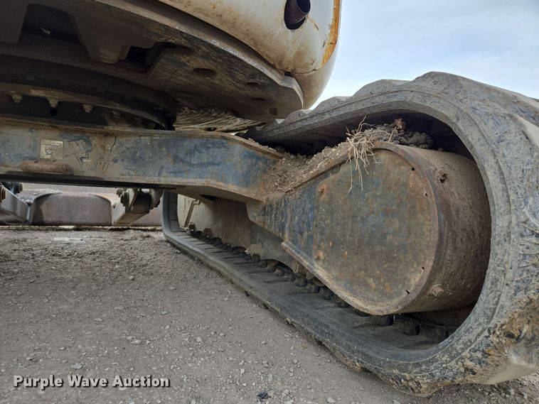 image for item EQ6887 2005 Bobcat  435 mini excavator