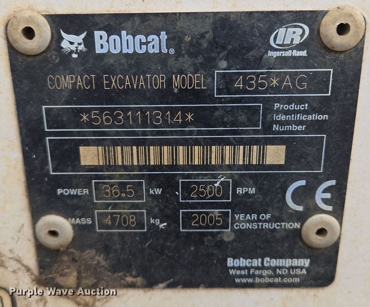 image for item EQ6887 2005 Bobcat  435 mini excavator