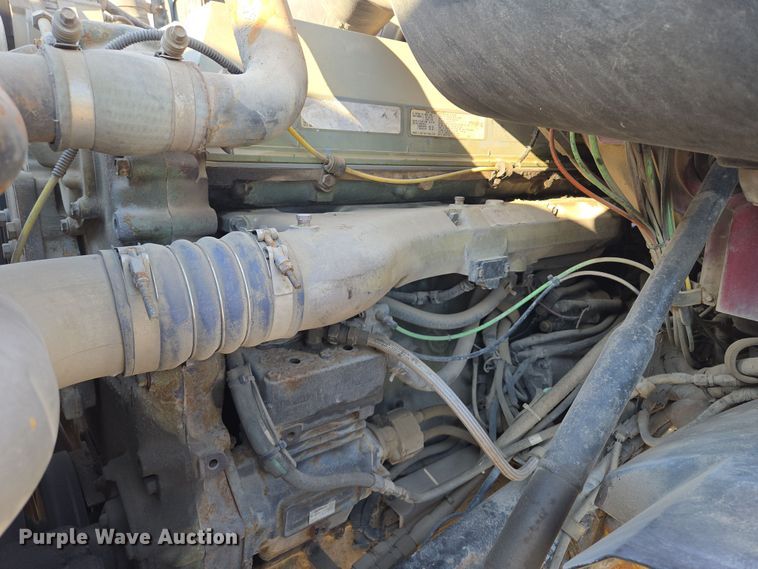 image for item EQ6889 1998 Ford AT9513 flatbed truck