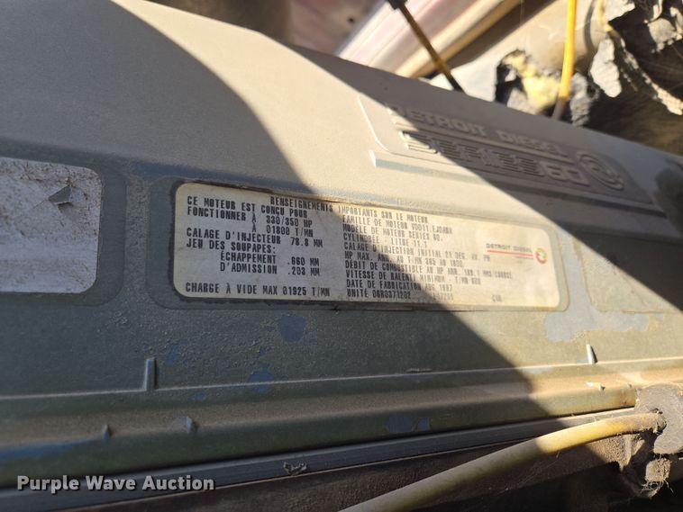 image for item EQ6889 1998 Ford AT9513 flatbed truck