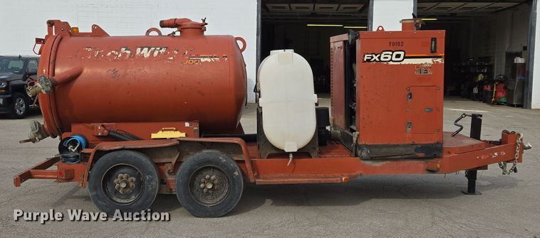 image for item EQ6892 2006 Ditch Witch  FX60 vacuum trailer
